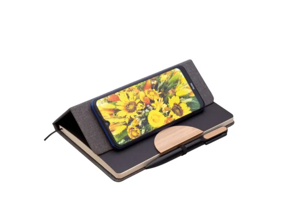 3050137-85t_06 SAMBRO Notebook with pen in box